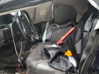 2003 Ford Explorer XLT z VIN 1FMZU73WX3UC34465, wystawiony jako Copart lot #51679395 z przebiegiem Nie podano mil oraz Szkoda całkowita • Salvage title. Historia ofert i sprzedaży dostępna na DreamBid. Obrazek 7.