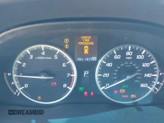 2013 Acura RDX with VIN 5J8TB3H31DL013837, listed as a IAAI auction lot 41808129 with 137,789 mi miles and . Bid and sale history available at carsss.com. Image 7.