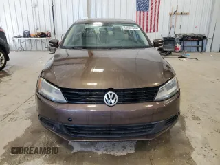 2012 Volkswagen Jetta SE z VIN 3VWDX7AJ0CM351728, wystawiony jako Copart lot #69621664 z przebiegiem 157 823 mil mil oraz Nie do naprawy • Non repairable. Historia ofert i sprzedaży dostępna na DreamBid. Obrazek 5.
