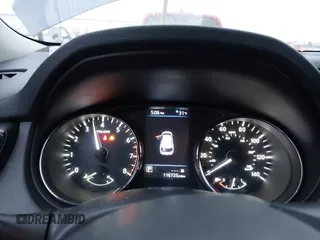 2019 Nissan Rogue SV with VIN KNMAT2MT9KP517402, listed as a IAAI auction lot 41039794 with 116,725 mi miles. Bid and sale history available at carsss.com. Image 7.
