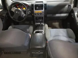 2005 Nissan Pathfinder SE z VIN 5N1AR18W15C738173, wystawiony jako Copart lot #54994755 z przebiegiem 154 776 mil mil oraz Czysty tytuł • Clean title. Historia ofert i sprzedaży dostępna na DreamBid. Obrazek 8.