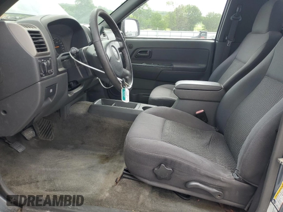 2006 Chevrolet Colorado 1LT z VIN 1GCDT146968222320, wystawiony jako Copart lot #55667955 z przebiegiem 201 703 mil mil oraz Czysty tytuł • Clean title. Historia ofert i sprzedaży dostępna na DreamBid. Obrazek 7.