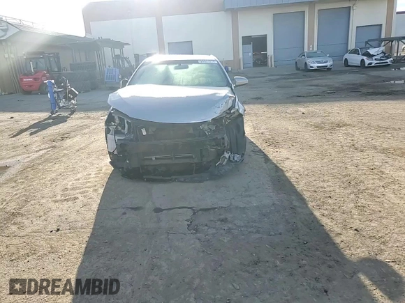 2017 Toyota Camry XLE with VIN 4T1BF1FK8HU695043, listed as a Copart auction lot 86622014 with 430,107 mi miles and Salvage Title. Bid and sale history available at carsss.com. Image 10.