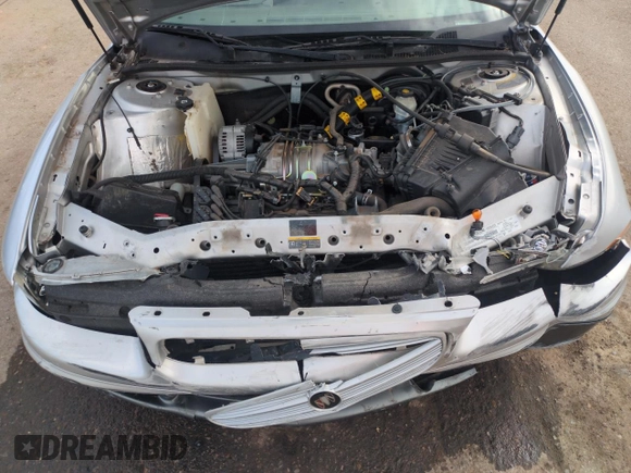 2002 Buick Regal GS с VIN 2G4WF551221293376, выставлен на аукционе Copart как лот 50914765 с пробегом Не указан миль и Списание • Salvage title. История ставок и продаж доступна на DreamBid. Изображение 11.