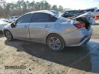 2023 Kia Forte LXS with VIN 3KPF24AD8PE622862, listed as a Copart auction lot 44233675 with 33,719 mi miles and Salvage Title. Bid and sale history available at carsss.com. Image 2.