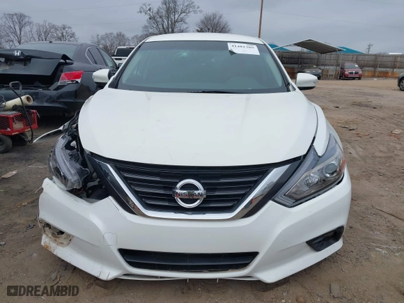 2018 Nissan Altima 2.5 SV with VIN 1N4AL3AP9JC150008, listed as a IAAI auction lot 41481389 with 104,796 mi miles. Bid and sale history available at carsss.com. Image 13.