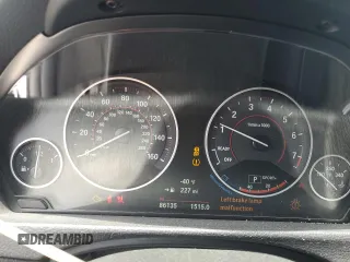 2017 BMW 4 Series 430i z VIN WBA4F7C50HG786639, wystawiony jako Copart lot #57024885 z przebiegiem 86 135 mil mil oraz Szkoda całkowita • Salvage title. Historia ofert i sprzedaży dostępna na DreamBid. Obrazek 9.