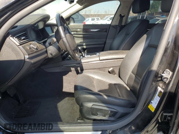 2015 BMW 7 Series 740Li with VIN WBAYE4C52FD946831, listed as a Copart auction lot 49014195 with 137,447 mi miles and Salvage Title. Bid and sale history available at DreamBid. Image 7.
