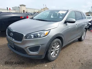 2017 Kia Sorento LX with VIN 5XYPGDA53HG316168, listed as a IAAI auction lot 42360314 with 89,628 mi miles and . Bid and sale history available at DreamBid. Image 2.