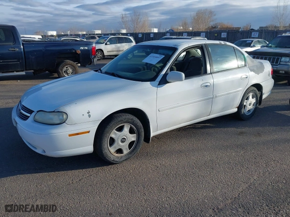 2001 Chevrolet Malibu LS with VIN 1G1NE52J116183636, listed as a IAAI auction lot 41524897 with 184,881 mi miles. Bid and sale history available at carsss.com. Image 2.