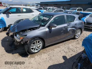 2015 Lexus CT 200h z VIN JTHKD5BHXF2222795, wystawiony jako Copart lot #52983655 z przebiegiem 53 878 mil mil oraz Szkody całkowita. Historia ofert i sprzedaży dostępna na DreamBid. Obrazek 1.