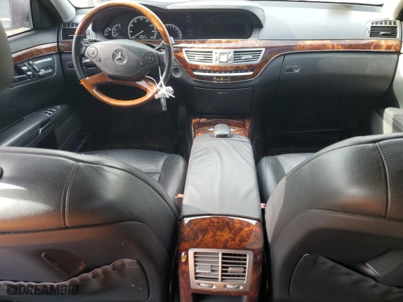 2010 Mercedes-Benz S-Class S 550 with VIN WDDNG8GB0AA333579, listed as a Copart auction lot 48429915 with 131,532 mi miles and Clean Title. Bid and sale history available at carsss.com. Image 8.