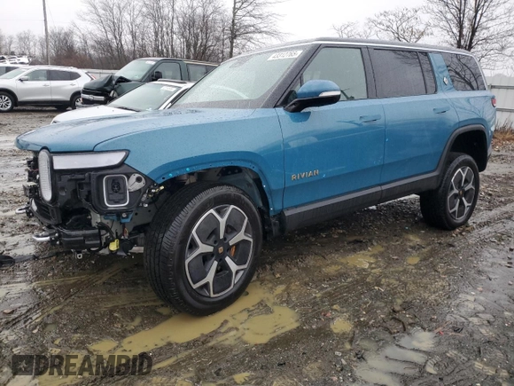 2024 Rivian R1S Adventure z VIN 7PDSGABA1RN031444, wystawiony jako Copart lot #43312765 z przebiegiem Nie podano mil oraz Szkody całkowita. Historia ofert i sprzedaży dostępna na DreamBid. Obrazek 1.