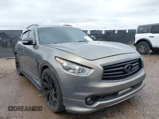 2014 Infiniti QX70 with VIN JN8CS1MU3EM451745, listed as a IAAI auction lot 42203922 with 144,990 mi miles and . Bid and sale history available at DreamBid. Image 1.