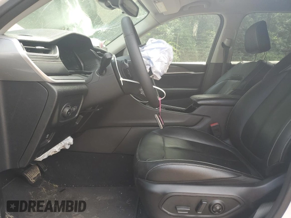 2023 Jeep Grand Cherokee Limited with VIN 1C4RJKBG3P8768612, listed as a Copart auction lot 62857145 with 23,303 mi miles and Salvage title. Bid and sale history available at DreamBid. Image 7.