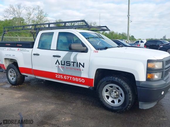2015 Chevrolet Silverado 1500 LS with VIN 1GCRCPEC1FZ236204, listed as a IAAI auction lot 41961768 with 259,108 mi miles. Bid and sale history available at carsss.com. Image 13.