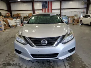 2017 Nissan Altima 2.5 SV with VIN 1N4AL3AP7HC147862, listed as a Copart auction lot 51243525 with 82,505 mi miles and Salvage Title. Bid and sale history available at carsss.com. Image 5.