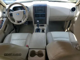 2006 Ford Explorer Limited with VIN 1FMEU65816ZA25078, listed as a Copart auction lot 60561495 with 131,937 mi miles and Salvage title. Bid and sale history available at DreamBid. Image 8.