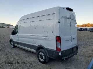 2022 Ford Transit Cargo z VIN 1FTBR1X8XNKA23913, wystawiony jako Copart lot #82981284 z przebiegiem Nie podano mil oraz Szkoda całkowita • Salvage title. Historia ofert i sprzedaży dostępna na DreamBid. Obrazek 3.