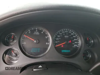 2008 Chevrolet Suburban 2LT with VIN 3GNFK16318G290016, listed as a Copart auction lot 50312805 with 225,065 mi miles and Salvage Title. Bid and sale history available at DreamBid. Image 9.