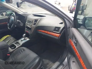 2012 Subaru Legacy Limited с VIN 4S3BMBJ60C3004032, выставлен на аукционе IAAI как лот 42034991 с пробегом 273 603 миль миль и . История ставок и продаж доступна на DreamBid. Изображение 5.