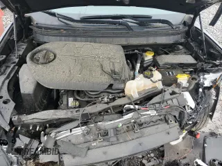 2020 Jeep Cherokee Latitude with VIN 1C4PJLCX3LD503427, listed as a Copart auction lot 50304915 with 29,541 mi miles and Salvage title. Bid and sale history available at DreamBid. Image 14.