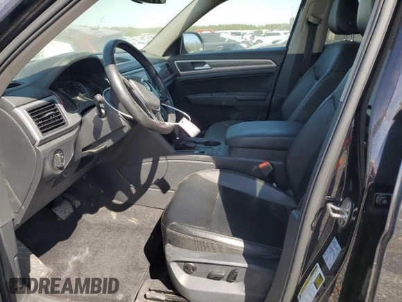 2018 Volkswagen Atlas SE z VIN 1V2DR2CA9JC527265, wystawiony jako Copart lot #50328675 z przebiegiem 88 925 mil mil oraz Szkoda całkowita • Salvage title. Historia ofert i sprzedaży dostępna na DreamBid. Obrazek 7.