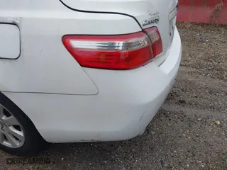 2008 Toyota Camry LE with VIN 4T1BK46KX8U576522, listed as a IAAI auction lot 42025662 with 213,042 mi miles. Bid and sale history available at carsss.com. Image 6.