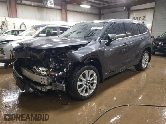2021 Toyota Highlander Hybrid Limited with VIN 5TDXBRCH0MS522418, listed as a Copart auction lot 44133135 with 94,124 mi miles and Salvage title. Bid and sale history available at DreamBid. Image 1.