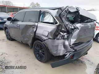 2019 Toyota Highlander SE с VIN 5TDKZRFH6KS566163, выставлен на аукционе IAAI как лот 41714920 с пробегом 87 132 миль миль и . История ставок и продаж доступна на DreamBid. Изображение 3.