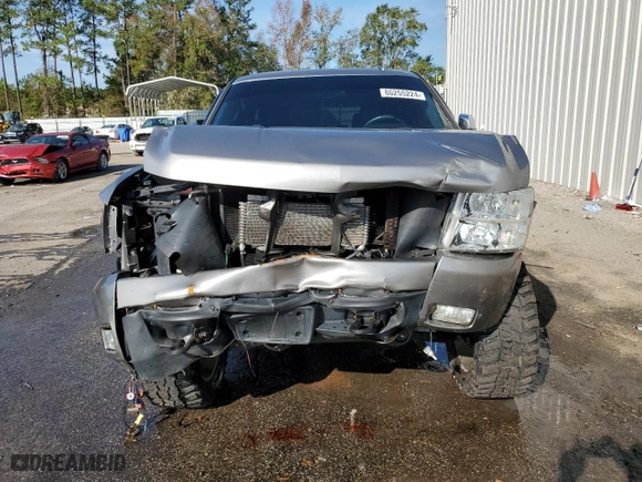 2008 Chevrolet Silverado 1500 LT w/1LT with VIN 2GCEC19J881321024, listed as a Copart auction lot 80255224 with 80,058 mi miles and Salvage Title. Bid and sale history available at carsss.com. Image 5.
