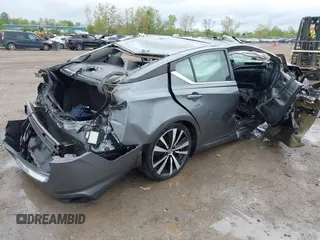 2021 Nissan Altima SR z VIN 1N4BL4CWXMN371043, wystawiony jako IAAI lot #42169594 z przebiegiem Nie podano mil oraz . Historia ofert i sprzedaży dostępna na DreamBid. Obrazek 4.