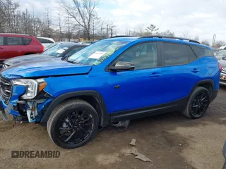 2024 GMC Terrain SLE with VIN 3GKALTEG1RL151176, listed as a IAAI auction lot 41441859 with 10,706 mi miles. Bid and sale history available at carsss.com. Image 14.
