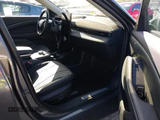2023 Ford Mustang Mach-E Premium с VIN 3FMTK3SU9PMA59933, выставлен на аукционе IAAI как лот 42083048 с пробегом 13 068 миль миль и . История ставок и продаж доступна на DreamBid. Изображение 5.