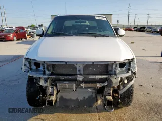 2002 Ford F-150 XLT with VIN 1FTRW08692KD89789, listed as a Copart auction lot 52621555 with 150,012 mi miles and Salvage Title. Bid and sale history available at carsss.com. Image 5.