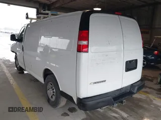 2023 Chevrolet Express Cargo с VIN 1GCWGAFP6P1250363, выставлен на аукционе IAAI как лот 41900880 с пробегом 38 474 миль миль и . История ставок и продаж доступна на DreamBid. Изображение 3.