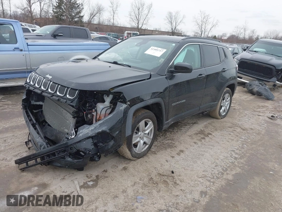 2022 Jeep Compass Latitude with VIN 3C4NJDBB9NT216660, listed as a IAAI auction lot 41505717 with 23,605 mi miles and . Bid and sale history available at DreamBid. Image 17.