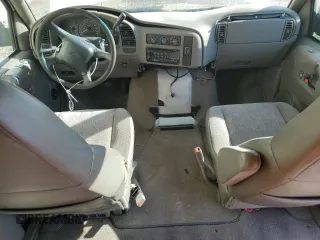 2002 Chevrolet Astro with VIN 1GNDM19X02B127681, listed as a Copart auction lot 80593644 with 182,431 mi miles and Clean Title. Bid and sale history available at carsss.com. Image 8.