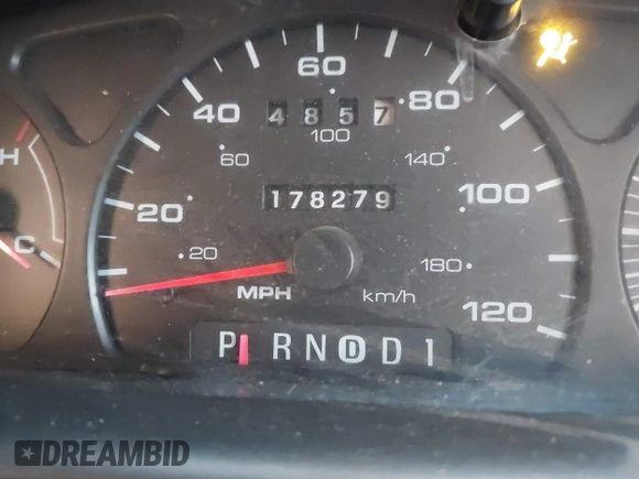 2002 Ford Taurus SE Standard with VIN 1FAFP53U22A140104, listed as a IAAI auction lot 42101393 with 178,279 mi miles and . Bid and sale history available at DreamBid. Image 7.