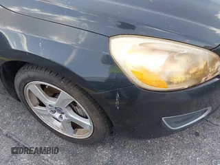 2012 Volvo S60 T5 с VIN YV1622FSXC2042252, выставлен на аукционе IAAI как лот 42546252 с пробегом 117 212 миль миль и . История ставок и продаж доступна на DreamBid. Изображение 6.