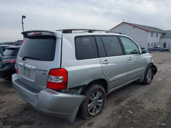 2006 Toyota Highlander Hybrid with VIN JTEEW21A660005649, listed as a IAAI auction lot 41616983 with 265,757 mi miles. Bid and sale history available at carsss.com. Image 17.