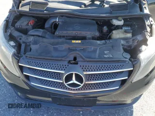 2018 Mercedes-Benz Metris Passenger z VIN WD4PG2EE4J3492287, wystawiony jako Copart lot #59262915 z przebiegiem 252 020 mil mil oraz Czysty tytuł • Clean title. Historia ofert i sprzedaży dostępna na DreamBid. Obrazek 12.