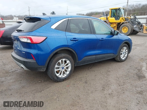 2022 Ford Escape SE with VIN 1FMCU9G69NUB89288, listed as a IAAI auction lot 41879715 with 40,737 mi miles and . Bid and sale history available at carsss.com. Image 4.