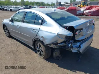 2021 Subaru Legacy Premium с VIN 4S3BWAD6XM3004573, выставлен на аукционе IAAI как лот 42178055 с пробегом 112 331 миль миль и . История ставок и продаж доступна на DreamBid. Изображение 3.
