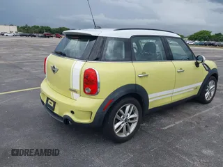 2011 MINI Countryman S z VIN WMWZC5C50BWM11267, wystawiony jako IAAI lot #42197165 z przebiegiem 87 067 mil mil oraz . Historia ofert i sprzedaży dostępna na DreamBid. Obrazek 4.
