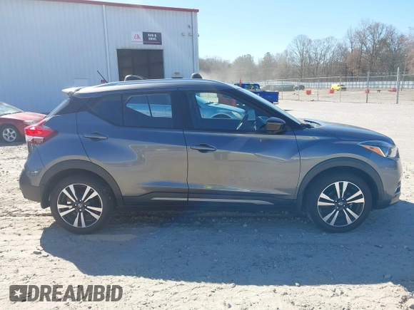 2020 Nissan Kicks SR with VIN 3N1CP5DV7LL514840, listed as a IAAI auction lot 41818362 with 77,891 mi miles. Bid and sale history available at carsss.com. Image 13.