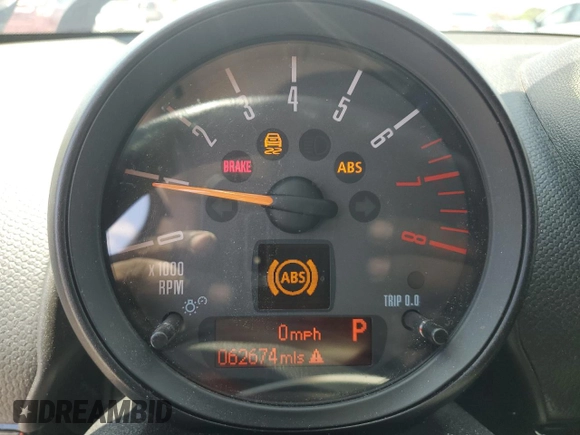 2016 MINI Countryman S with VIN WMWZC3C53GWT08355, listed as a Copart auction lot 53240215 with 62,674 mi miles and Salvage Title. Bid and sale history available at DreamBid. Image 9.
