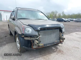 2004 Honda CR-V EX with VIN SHSRD78834U219436, listed as a IAAI auction lot 42183482 with 213,137 mi miles and . Bid and sale history available at carsss.com. Image 6.