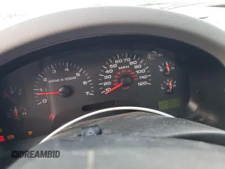 2007 Ford F-150 XL с VIN 1FTRF12247NA01532, выставлен на аукционе Copart как лот 55058495 с пробегом 132 823 миль миль и Списание • Salvage title. История ставок и продаж доступна на DreamBid. Изображение 9.