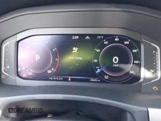 2022 Volkswagen Atlas SE z VIN 1V2HR2CA9NC518394, wystawiony jako IAAI lot #41702134 z przebiegiem 28 685 mil mil oraz . Historia ofert i sprzedaży dostępna na DreamBid. Obrazek 7.